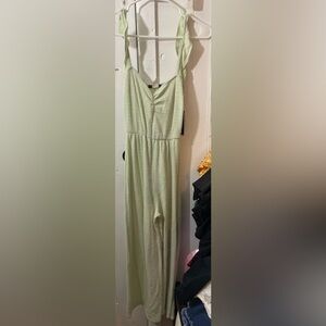 PASTEL GREEN JUMPSUIT